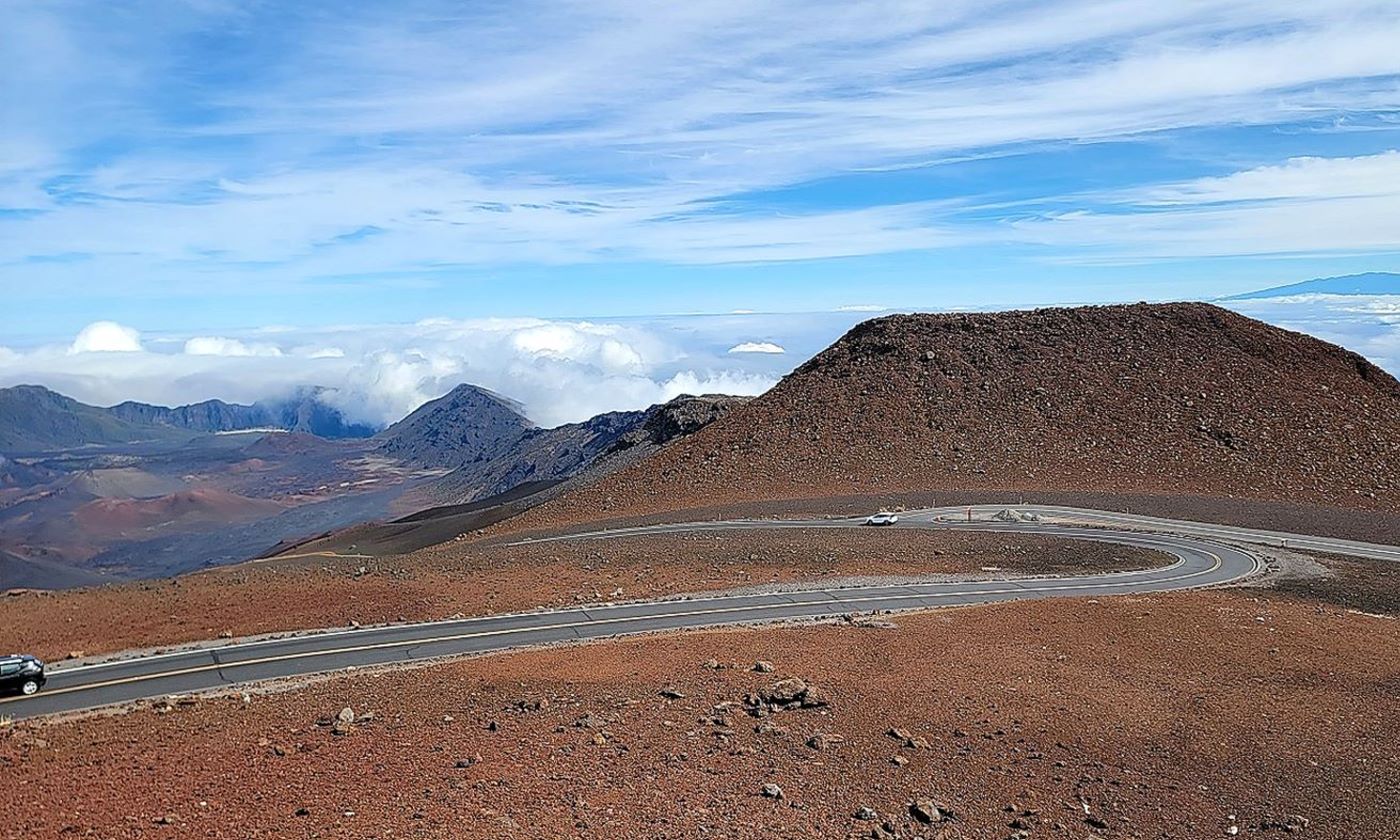 The road and crater rim seen from the Haleakala summit area