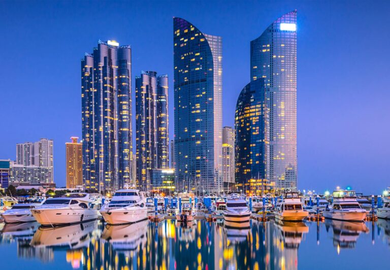 Haeundae marina in Busan at night