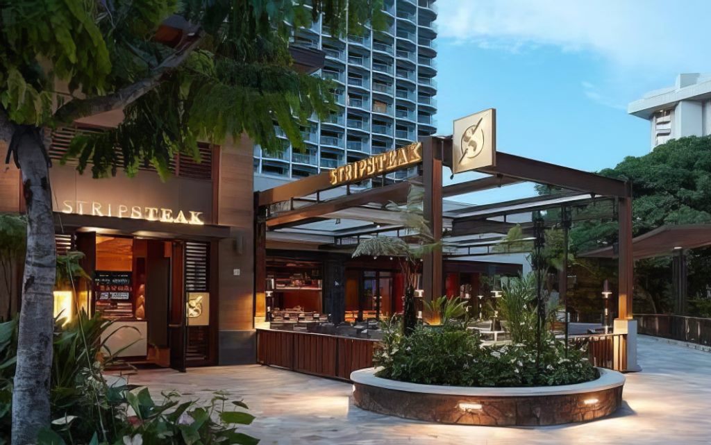 STRIPSTEAK Waikiki on the Grand Lanai at International Market Place